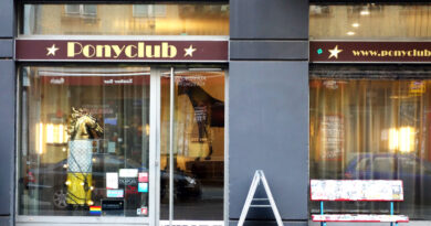 Exterior view of the Berlin hairdresser Ponyclub in Berlin.